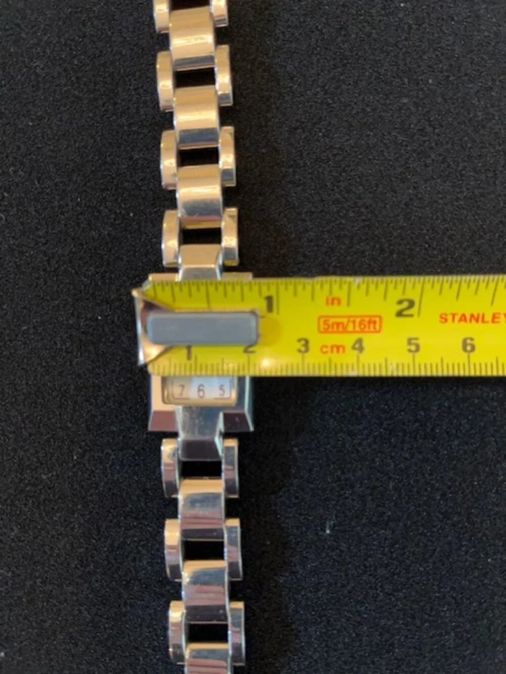 FOSSIL | F2 Vintage Silver-Tone Bracelet Watch Sporty Classic-EUC-NEW Battery